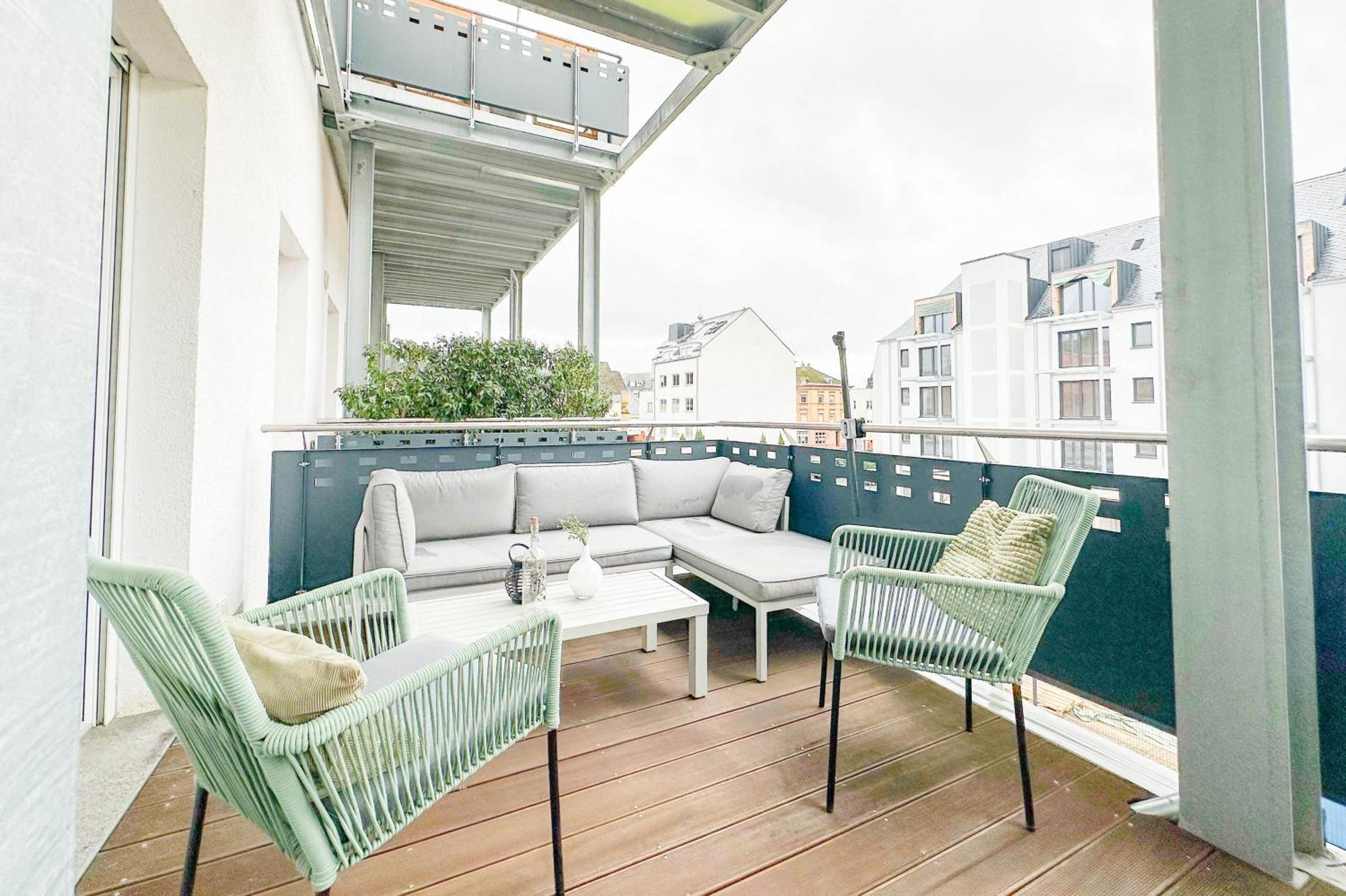 Modernes Trierer Cityloft Mit Grossem Balkon Kültér fotó
